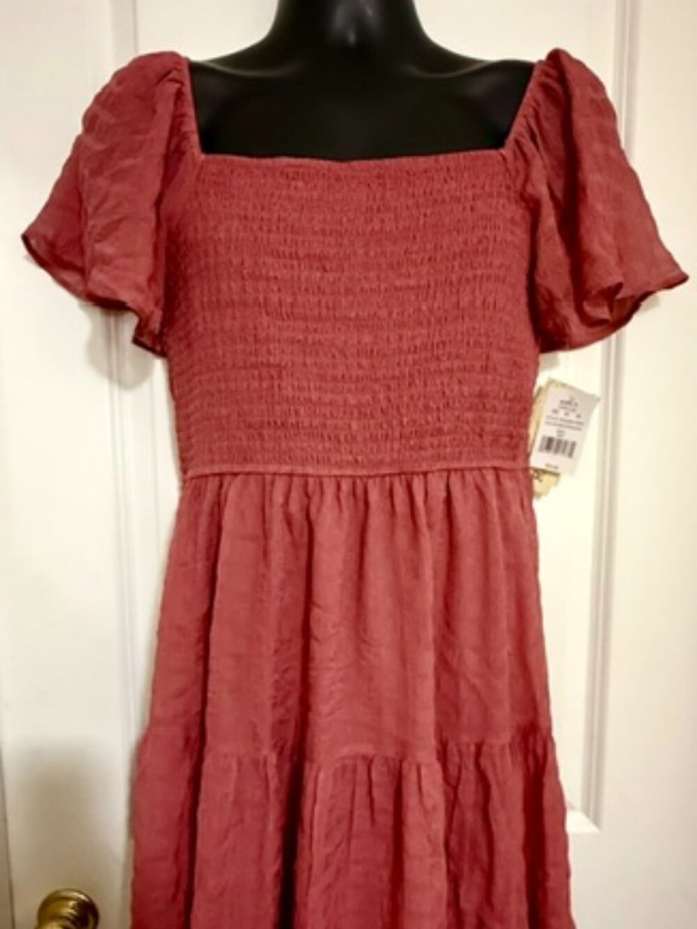 DRESS